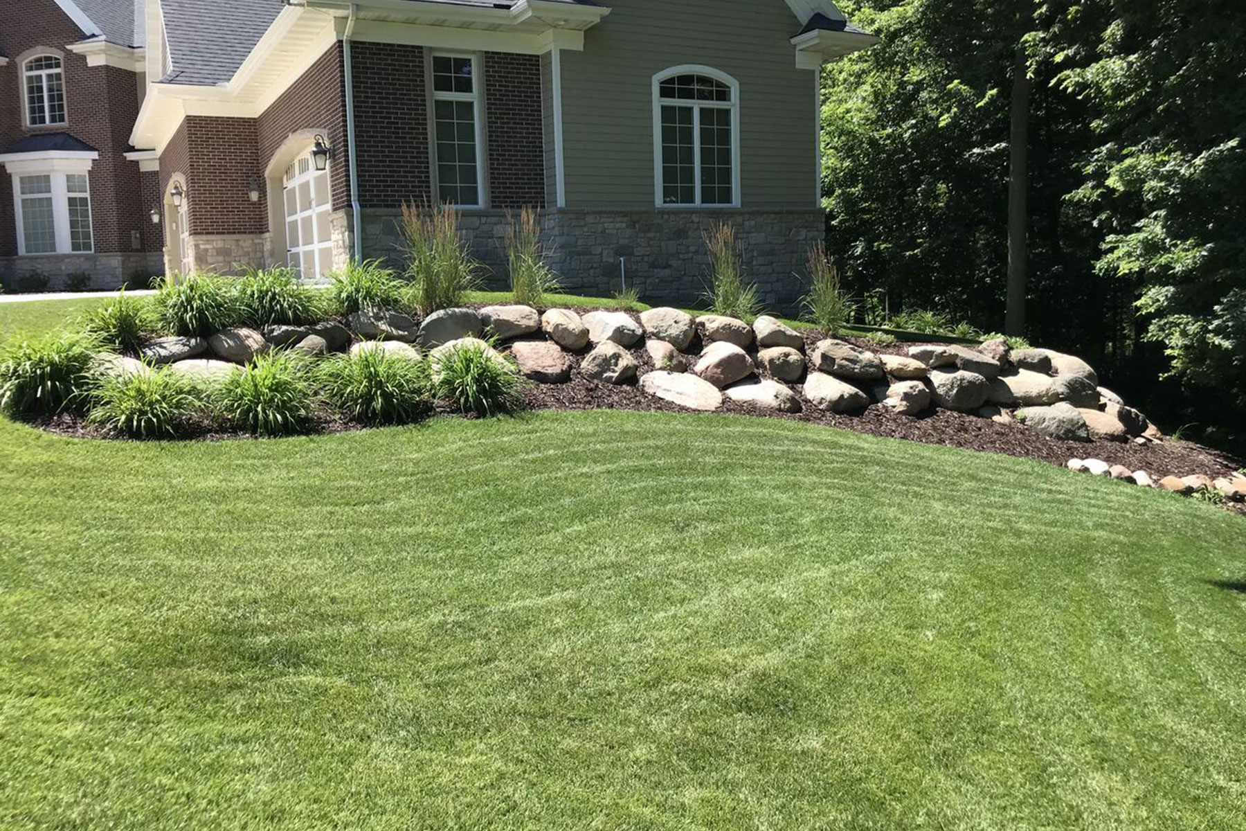 Design And Landscaping Serving Waterloo Cedar Falls Iowa
